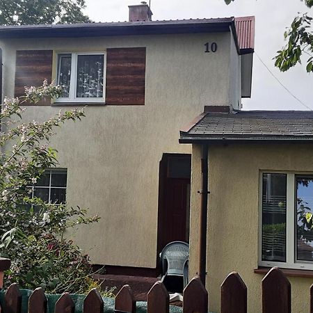 Dom Wakacyjny U Mirka Ustka Extérieur photo